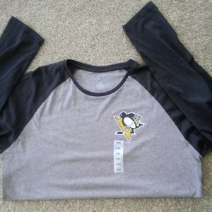 Men's NHL Team Graphic Tee
